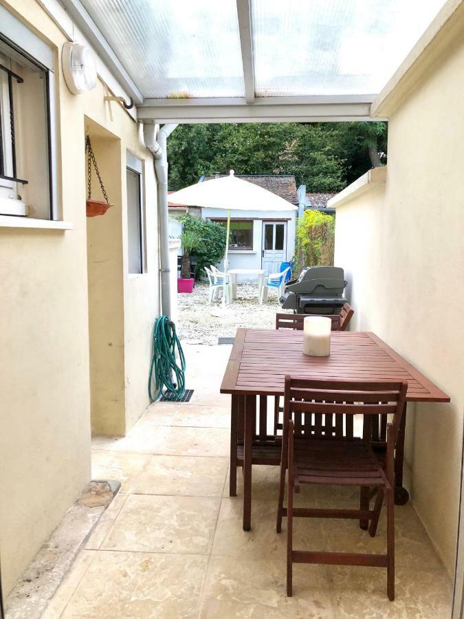 Maison Sur Barse Holiday home